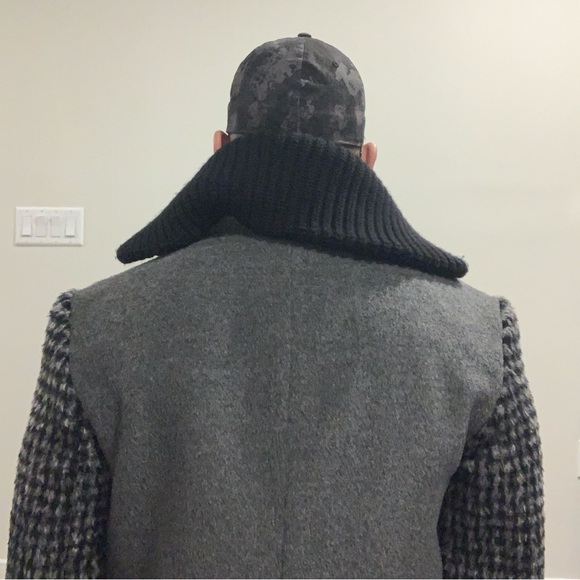 Mr. Nieves Men’s Alpaca Coat - Picture 12 of 14
